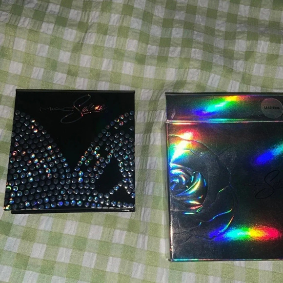 Mac Selena rose highlighter - Picture 2 of 2